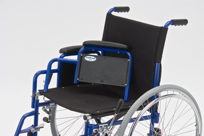 Кресло-коляска (инвалидное) H-035 (18"46 см)Армед ПНЕВМО